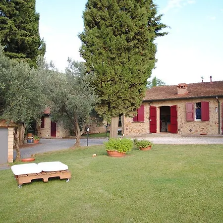 Podere Valdo Apartmán *