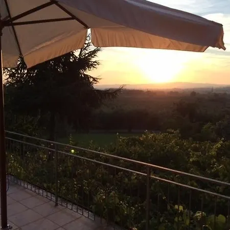 Podere Valdo Apartmán *